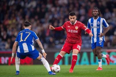 Chancenwucher! Stuttgarts Traum geplatzt