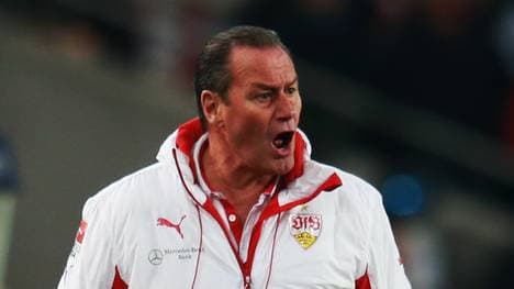 Huub Stevens tobt während der Partie VfB Stuttgart v Borussia Dortmund - Bundesliga