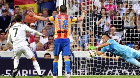 FBL-ESP-LIGA-REALMADRID-VALENCIA