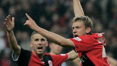 Eintracht Frankfurt v Energie Cottbus - Bundesliga