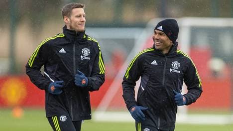 Wout Weghorst (l.) wechselt offenbar zur TSG Hoffenheim