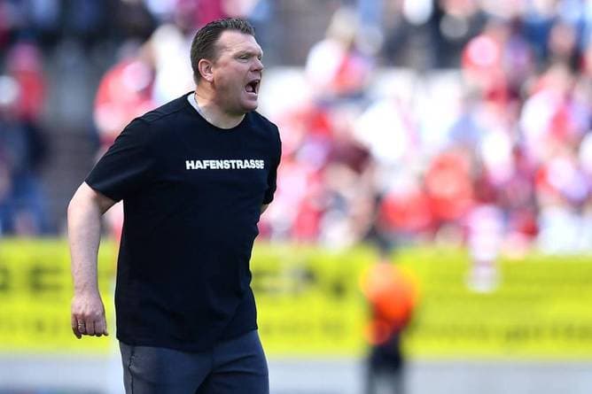 Wer legt in der Relegation vor?