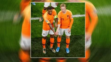 Georginio Wijnaldum (l.) und Frenkie de Jong (r.) setzten ein Zeichen gegen Rassismus