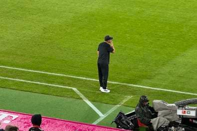 Darum hat Bayern die Coaching-Zone der Gäste verkleinert
