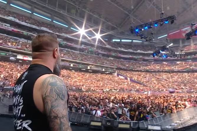 WWE-Megashow mischt viele Karten neu