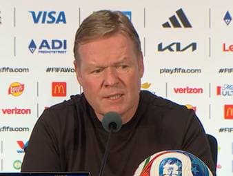 Die Niederlande lassen zum Auftakt der WM gegen Japan trotz zweimaliger Führung direkt Punkte liegen. Trainer Ronald Koeman und Virgil van Dijk zeigen sich enttäuscht.