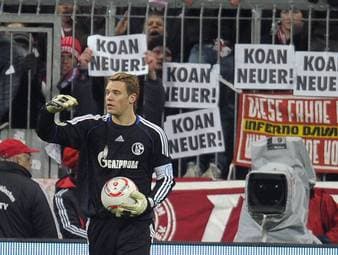 Er kam als verschmähte Hassfigur, doch inzwischen ist Manuel Neuer einer der besten Bayern-Spieler der Geschichte. Dabei war der Weg zum Jahrhundertkeeper nicht gerade vorgezeichnet.