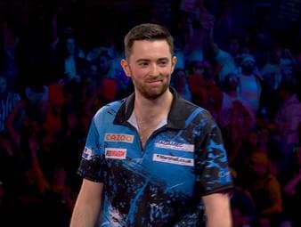 Luke Humphries zieht nach einem engen Spiel durch einen 4:3-Sieg gegen Vincent van der Voort ins Achtelfinale ein. 