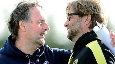 Peter Neururer (l.) kritisiert Jürgen Klopp für die Art und Weise des Torwartwechsels