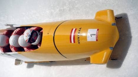 Früher Olyimpiasieger, Heute vor Präsidentenwahl: Ingo Appelt (erster im Bob) 