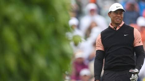 Tiger Woods fällt in Tulsa auf Position 76 zurück