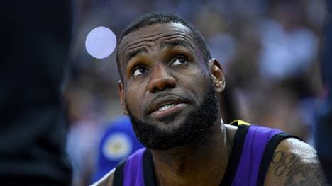 LeBron James kann zurzeit nur zuschauen