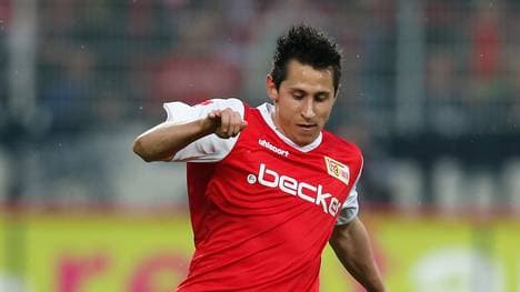 Steven Skrzybski vom 1. FC Union Berlin im Einsatz