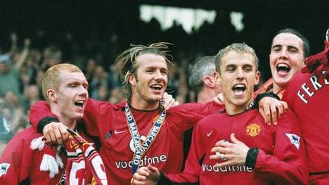 Phil Neville (2.v.r.) könnte bald wieder mit David Beckham zusammen arbeiten