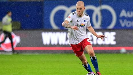 Union Berlins Leihspieler Rick van Drongelen ist in Belgien in einen tödlichen Unfall verwickelt - dem ehemaligen HSV-Profi soll es vorerst gut gehen