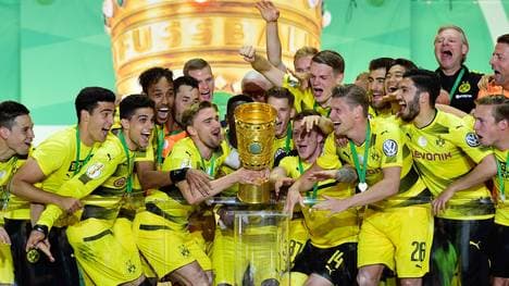 FBL-GER-CUP-FRANKFURT-DORTMUND