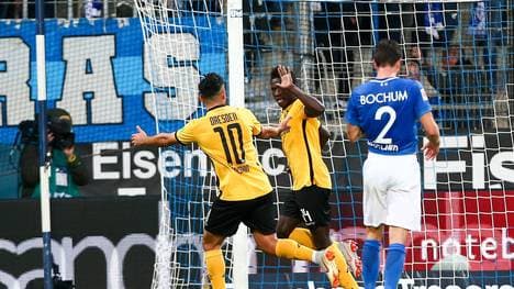 Moussa Kone sichert Dresden durch einen verwandelten Strafstoß den Sieg