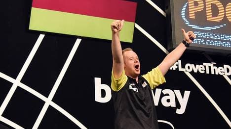 Max Hopp will ein Ticket für die Darts-WM 2019 ergattern