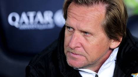 Fußball, China: Trainer Bernd Schuster bei Dalian Yifang entlassen, Bernd Schuster war bereits der dritte deutsche Trainer im Reich der Mitte