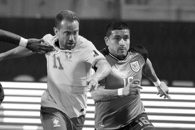 Ecuadors Ex-Nationalspieler Mario Pineida erschossen