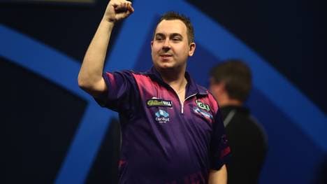 2015 William Hill PDC World Darts Championships - Day Eight