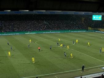 Borussia Dortmund entscheidet ein packendes Pokal-Derby gegen den VfL Bochum für sich. Nach dem Tor von Emre Can aus knapp 50 Metern sorgte Joker Marco Reus in der 2. Halbzeit für den Sieg.