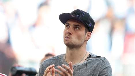 Pierre-Michel Lasogga Hamburger SV v FC Schalke 04 - Bundesliga