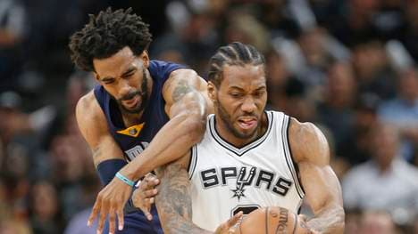 Memphis Grizzlies v San Antonio Spurs - Game Five