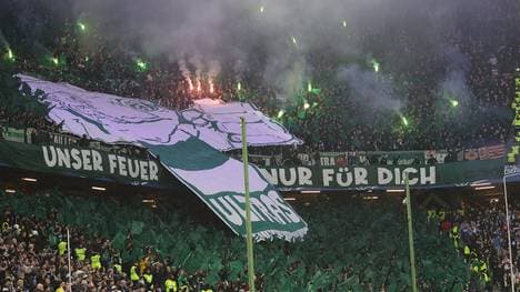 Der Werder-Block beim Nordderby in Hamburg im Dezember