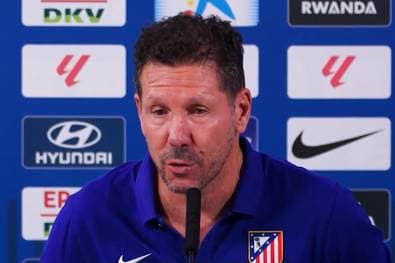 Bleibt er, geht er? Simeone mit Update im Álvarez-Poker