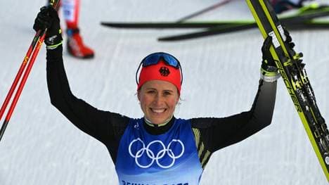 Hennig gewinnt mit Carl sensationell Teamsprint-Gold