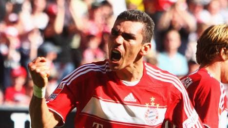 MUNICH, GERMANY - APRIL 11:  Lucio of Muenchen celebrates scoring the 3rd goal during the Bundesliga match between FC Bayern Muenchen and Eintracht Frankfurt at the Allianz Arena on April 11, 2009 in Munich, Germany.  (Photo by Alexander Hassenstein/Bongarts/Getty Images)