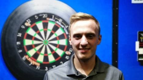 Christian Bunse hat am dritten Tag der PDC Q-School in Hildesheim das Finale gewonnen