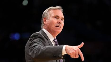 Mike D'Antoni wurde 2004/2005 zum Trainer des Jahres gewählt