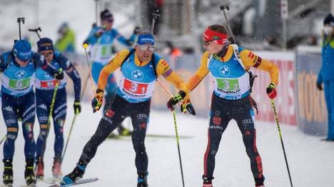 Erik Lesser (l.) platzte nach der Kritik  an Teamkollege Philipp Horn der Kragen