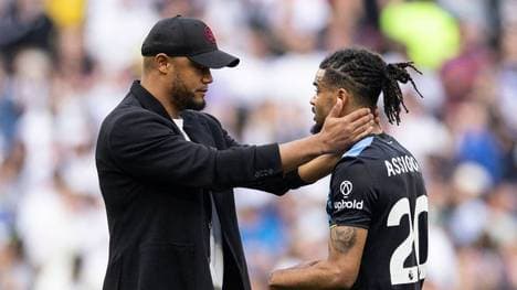 Lorenz Assignon (r.) wechselt aus Rennes nach Stuttgart