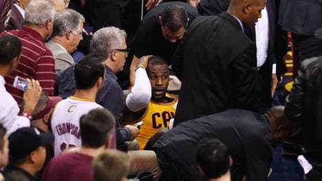 2015 NBA Finals - Game Four