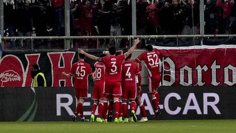 Olympiakos Piräus kürt sich in Griechenland zum 44. Mal zum Meister