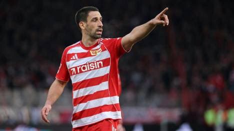 Khedira wechselt den Verband 