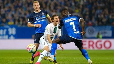 Jonas Hofmann verletzt sich gegen Darmstadt an der Schulter