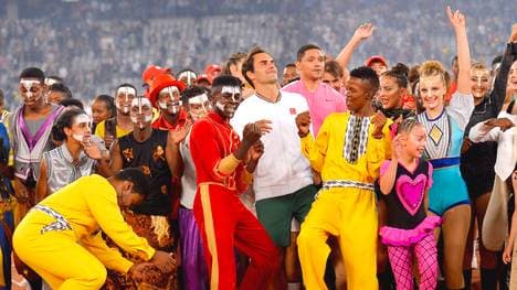 Roger Federer hatte beim Tanzen nach der Partie augenscheinlich Spaß