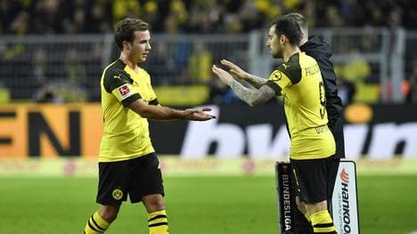 Paco Alcacer (r., mit Mario Götze) erzielte bereits sein neuntes Jokertor für den BVB - Rekord
