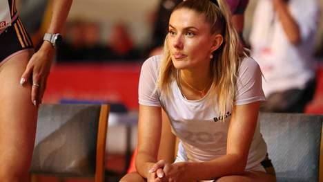 Alica Schmidt muss den Folgen einer Corona-Erkrankung Tribut zollen