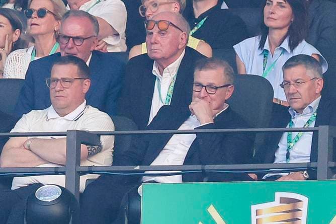Eberl contra Hoeneß – das hat es mit dem Zwist auf sich
