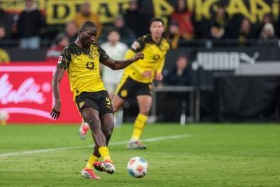 Pfiffe zur Pause, Guirassy als Joker - am Ende klarer BVB-Sieg