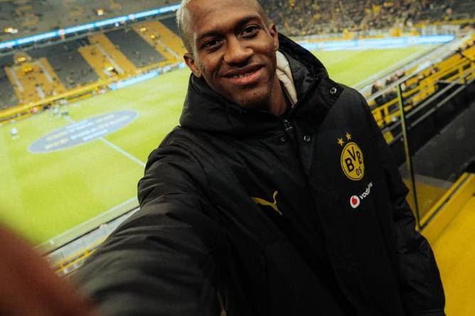  Ein Juwel startet seine Reise beim BVB