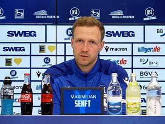 Vor dem Südwest-Derby zwischen dem 1. FC Kaiserslautern und dem Karlsruher SC kritisiert KSC-Cheftrainer Maximilian Senft, dass die Lauterer bei Standardsituationen zu leicht zu Boden gehen. Dabei nimmt er auch die Schiedsrichter in die Pflicht.