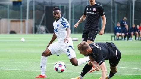 Youssoufa Moukoko hat sein erstes Testspiel für Kopenhagen absolviert
