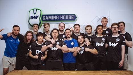 Schalke qualifiziert sich nach Miracle Run für die Playoffs