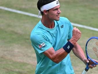 Altmaier in Eastbourne im Achtelfinale